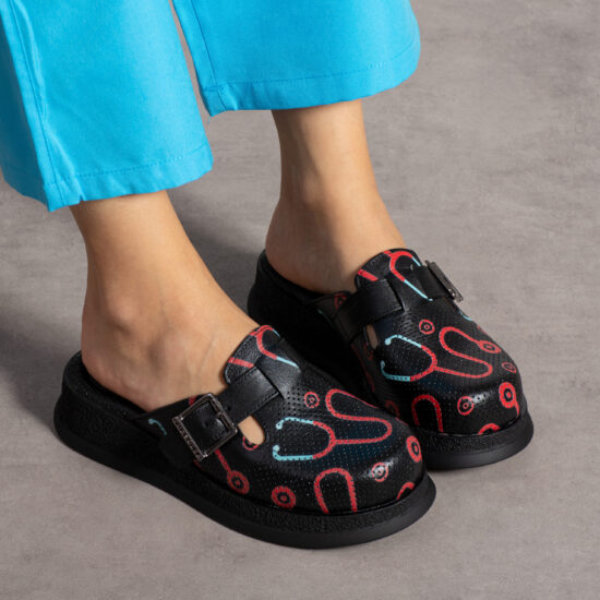 Анатомични медицински чехли от естествена кожа / / Анатомични медицински чехли от естествена кожа / /