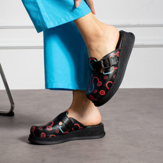 Анатомични медицински чехли от естествена кожа / / Анатомични медицински чехли от естествена кожа / /