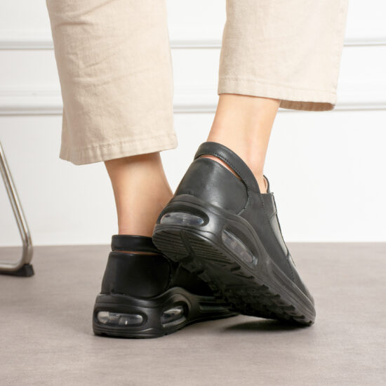 Черни анатомични маратонки от естествена кожа / /