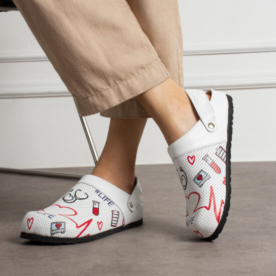 Дамски ортопедични чехли от естествена кожа / / Дамски ортопедични чехли от естествена кожа / /