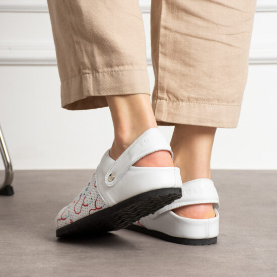 Дамски ортопедични чехли от естествена кожа / / Дамски ортопедични чехли от естествена кожа / /