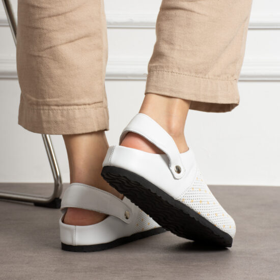 Дамски ортопедични чехли от естествена кожа / / Дамски ортопедични чехли от естествена кожа / /