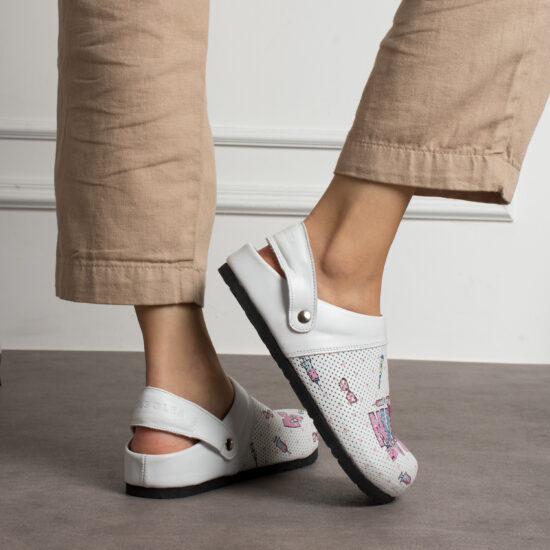 Дамски ортопедични чехли от естествена кожа / / Дамски ортопедични чехли от естествена кожа / /