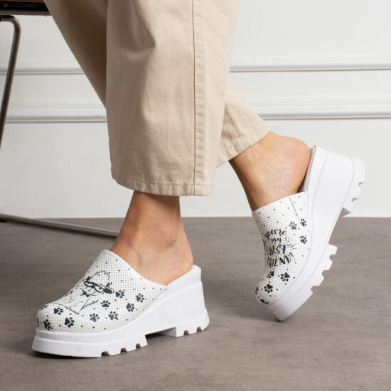 Дамско сабо на платформа от естествена кожа / /