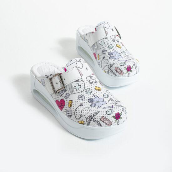 Анатомично медицинско сабо от естествена кожа / /