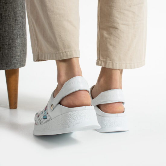 Професионално работно сабо за зъболекари от естествена кожа / / Професионално работно сабо за зъболекари от естествена кожа / /