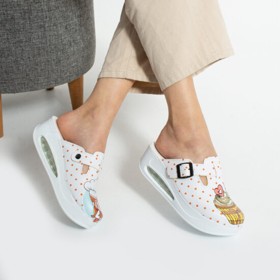 Дамско анатомично работно сабо за кухня на платформа / /