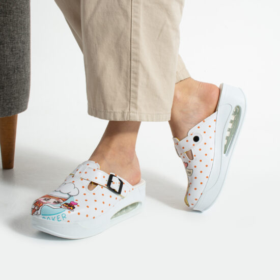 Дамско анатомично работно сабо за кухня на платформа / /