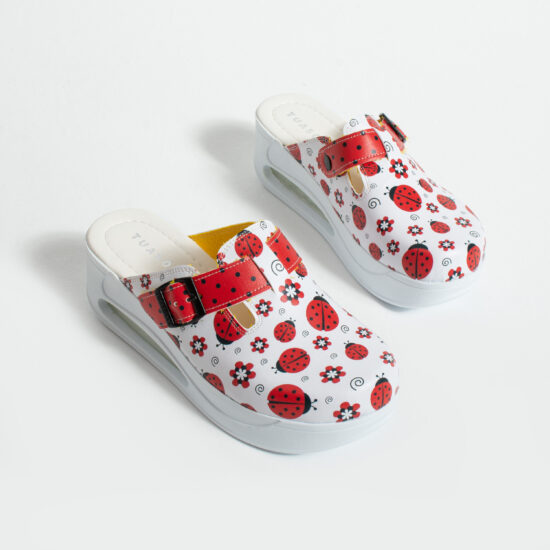 Дамско цветно анатомично работно сабо на платформа / / Дамско цветно анатомично работно сабо на платформа / /