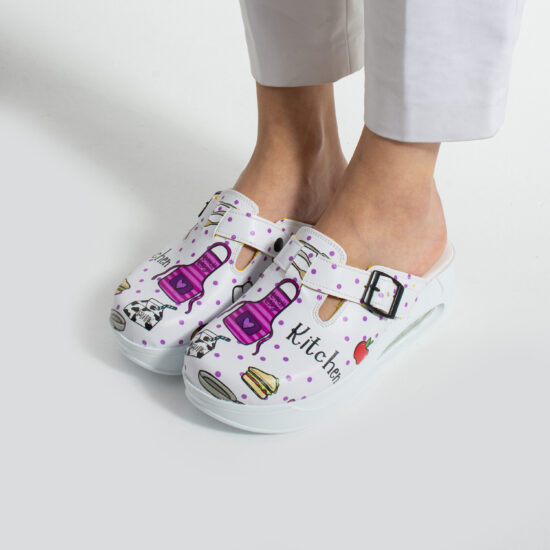 Дамско анатомично работно сабо за кухня на платформа / / Дамско анатомично работно сабо за кухня на платформа / /