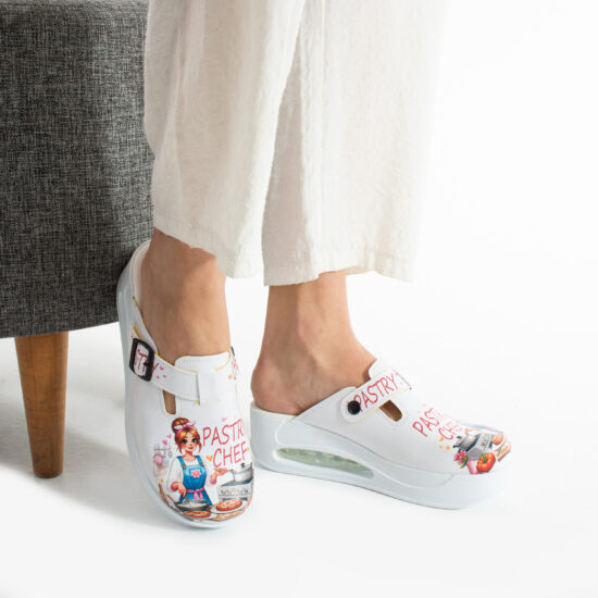 Дамско анатомично работно сабо за кухня на платформа / / Дамско анатомично работно сабо за кухня на платформа / /