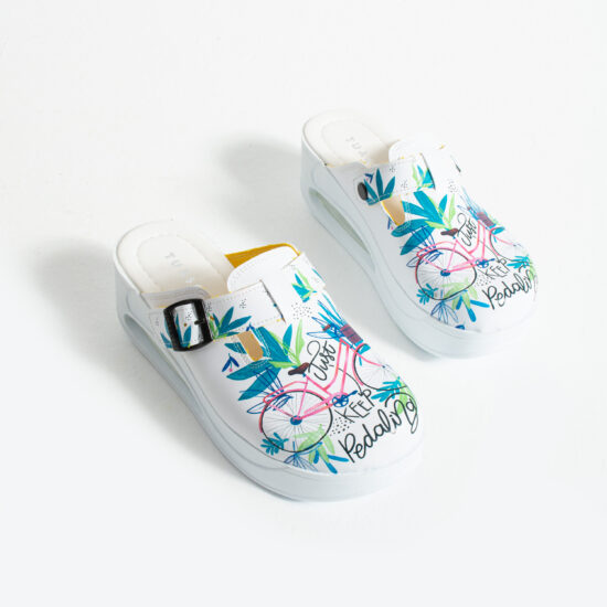 Дамско цветно анатомично работно сабо на платформа / / Дамско цветно анатомично работно сабо на платформа / /