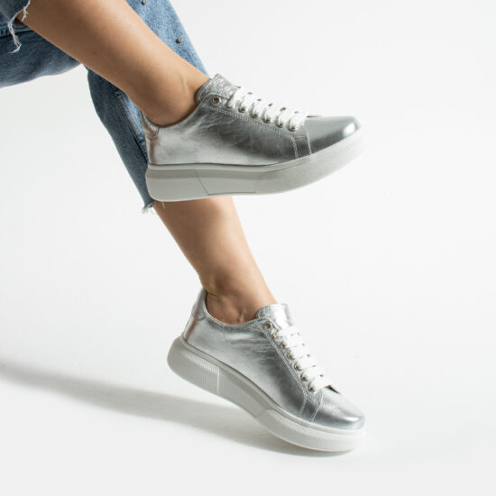 Дамски анатомични сребристи кецове от естествена кожа / / Дамски анатомични сребристи кецове от естествена кожа / /