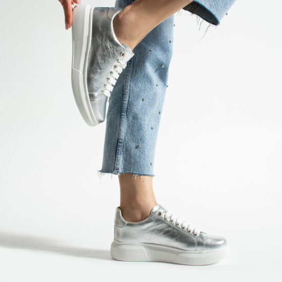 Дамски анатомични сребристи кецове от естествена кожа / / Дамски анатомични сребристи кецове от естествена кожа / /