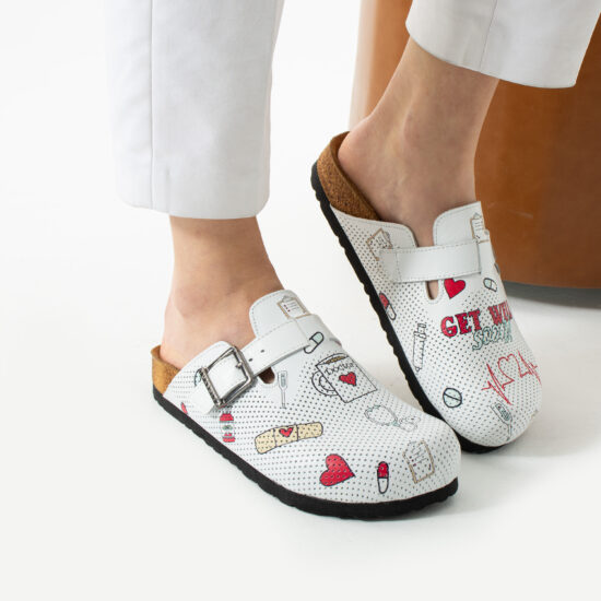 Медицински ортопедични чехли от естествена кожа / / Медицински ортопедични чехли от естествена кожа / /