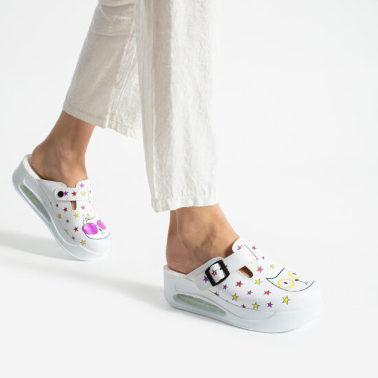 Дамско цветно анатомично работно сабо на платформа / / Дамско цветно анатомично работно сабо на платформа / /