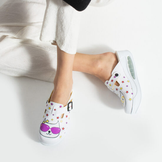 Дамско цветно анатомично работно сабо на платформа / / Дамско цветно анатомично работно сабо на платформа / /