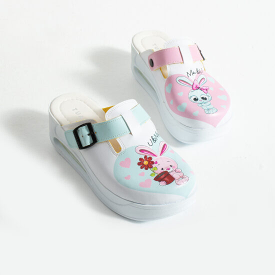 Дамско цветно анатомично работно сабо на платформа / / Дамско цветно анатомично работно сабо на платформа / /