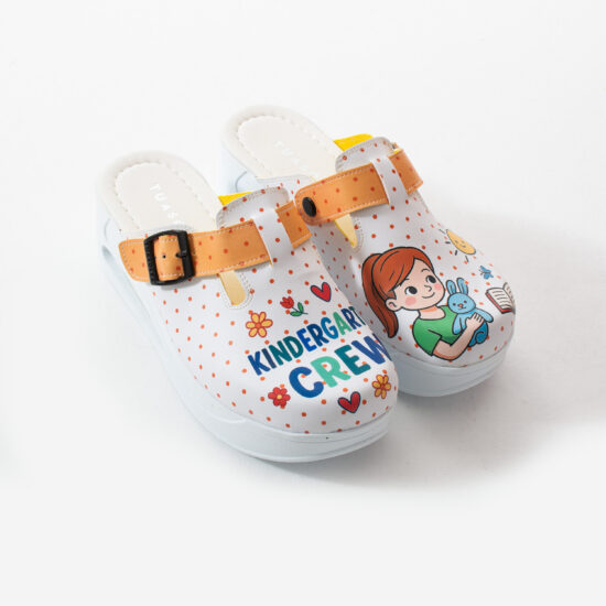 Дамско анатомично сабо на платформа за детска градина / / Дамско анатомично сабо на платформа за детска градина / /