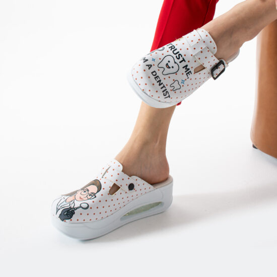 Дамско анатомично сабо на платформа за зъболекар Анатомични чехли на платформа Стоматология 2 Alternative view of Дамско анатомично сабо на платформа за зъболекар