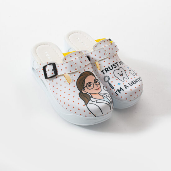 Дамско анатомично сабо на платформа за зъболекар / / Дамско анатомично сабо на платформа за зъболекар / /