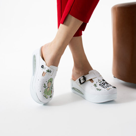 Дамско анатомично сабо на платформа за СПА / / Дамско анатомично сабо на платформа за СПА / /