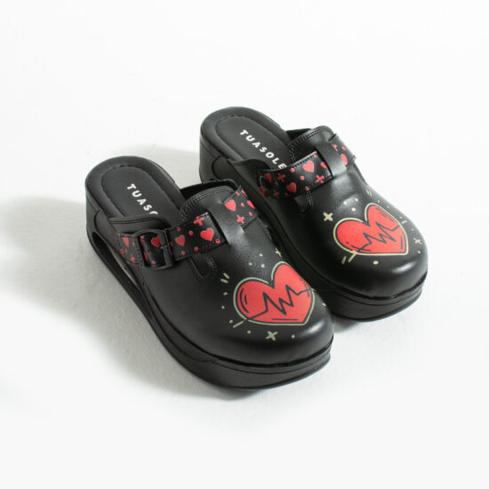 Дамско анатомично медицинско сабо на платформа / / Дамско анатомично медицинско сабо на платформа / /