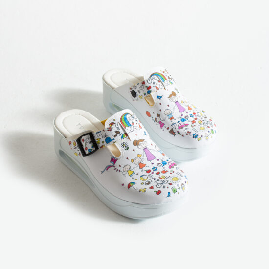 Дамско анатомично работно сабо на платформа / / Дамско анатомично работно сабо на платформа / /