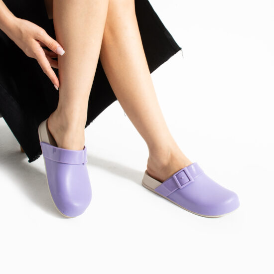 Лилави дамски затворени гумени чехли сабо / / Лилави дамски затворени гумени чехли сабо / /