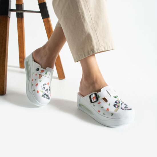 Дамско цветно анатомично работно сабо на платформа Анатомични чехли на платформа Детска градина 2 Alternative view of Дамско цветно анатомично работно сабо на платформа