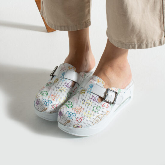 Цветни анатомични чехли от естествена кожа на платформа / /