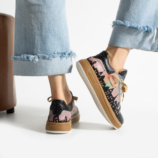 Анатомични дамски кецове от естествена кожа / / Анатомични дамски кецове от естествена кожа / /