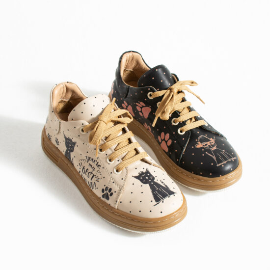 Анатомични дамски кецове от естествена кожа / /