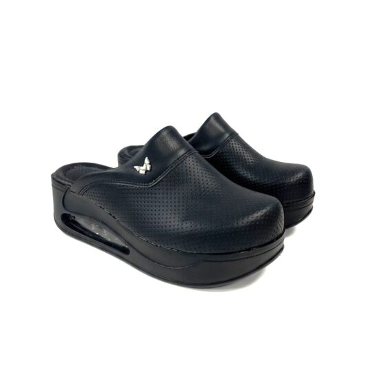 Дамски черни анатомични чехли на платформа от еко кожа / /