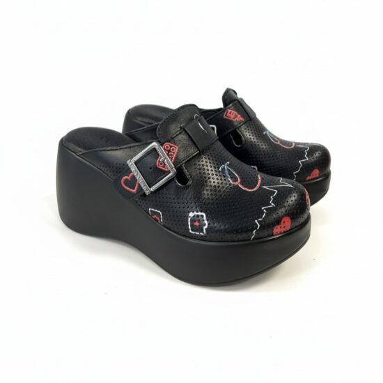 Черни анатомични медицински чехли на платформа от естествена кожа / / Черни анатомични медицински чехли на платформа от естествена кожа / /