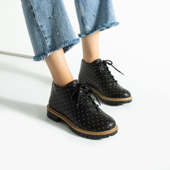 Дамски къси черни боти от естествена кожа до глезена Дамски боти Дамски къси черни боти от естествена кожа до глезена Дамски боти