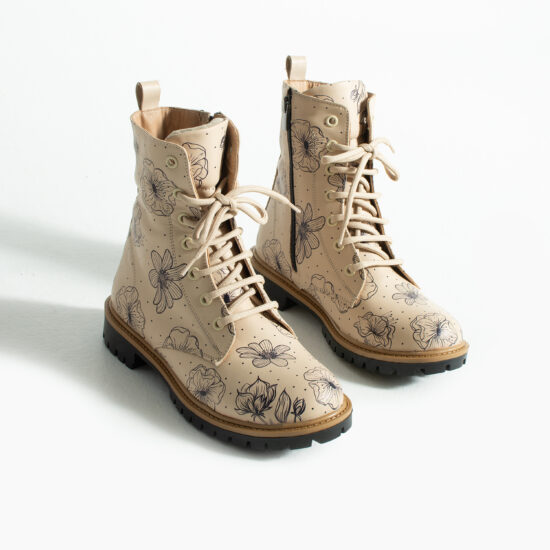 Дамски бежови боти тип кубинки от естествена кожа / / Дамски бежови боти тип кубинки от естествена кожа / /