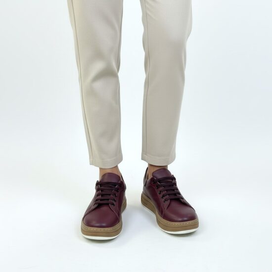 Дамски анатомични кецове от естествена кожа в цвят бордо / / Дамски анатомични кецове от естествена кожа в цвят бордо / /