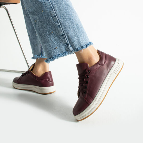 Дамски анатомични кецове от естествена кожа в цвят бордо