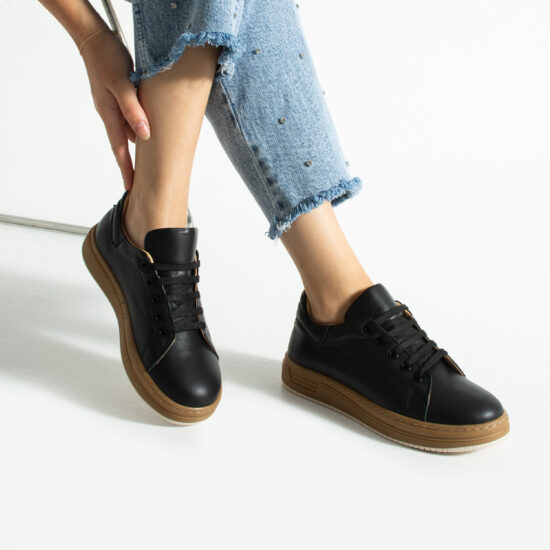 Дамски черни анатомични кецове от естествена кожа Дамски кецове и сникърси Дамски черни анатомични кецове от естествена кожа Дамски кецове и сникърси