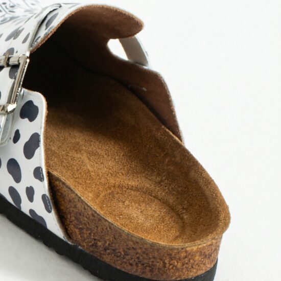 Дамски ортопедични чехли с цветен дизайн / /