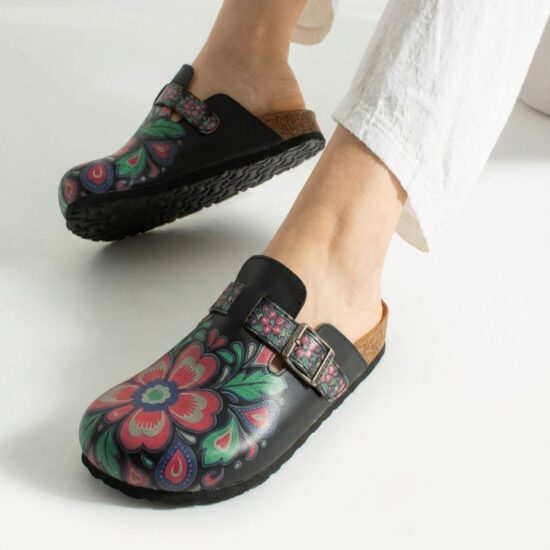 Дамски ортопедични чехли с цветен дизайн / /