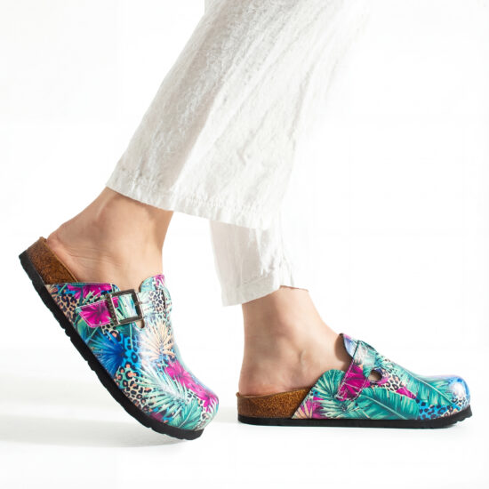 Дамски ортопедични чехли с цветен дизайн / /