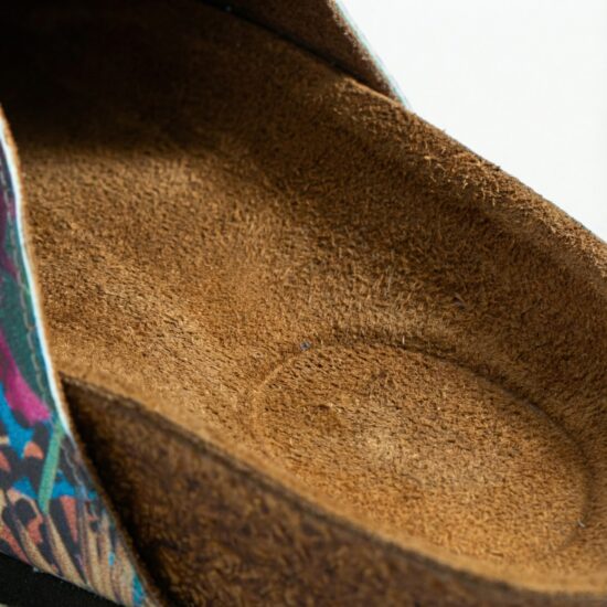 Дамски ортопедични чехли с цветен дизайн / /