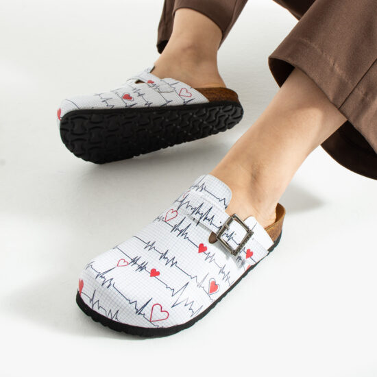 Медицински дамски ортопедични чехли за работа / /