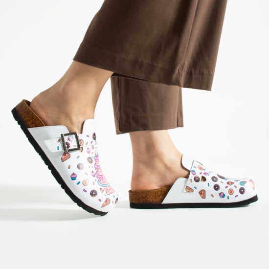 Работни дамски ортопедични чехли за готвач / /