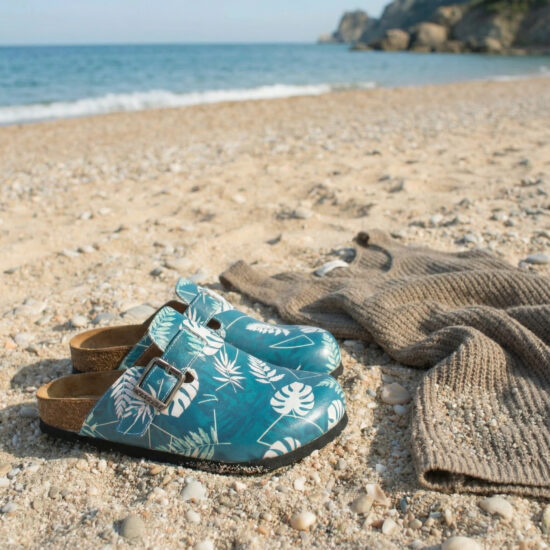 Дамски ортопедични чехли с цветен дизайн / / Дамски ортопедични чехли с цветен дизайн / /