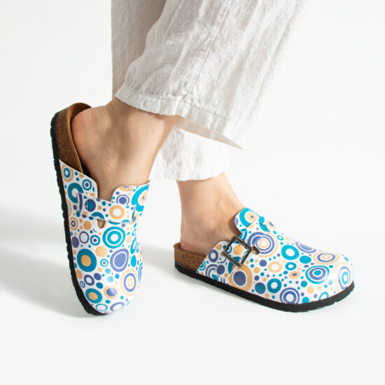 Дамски ортопедични чехли с цветен дизайн / / Дамски ортопедични чехли с цветен дизайн / /