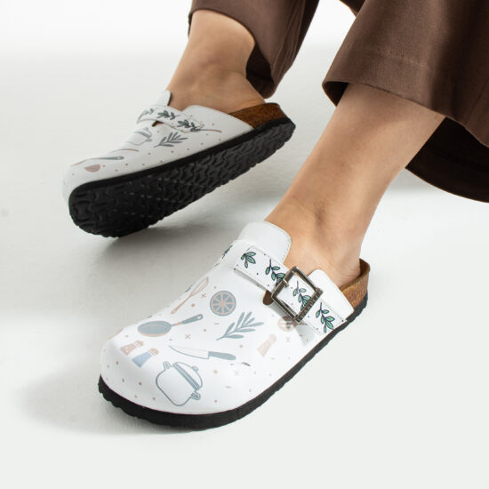 Работни дамски ортопедични чехли за кухня / /